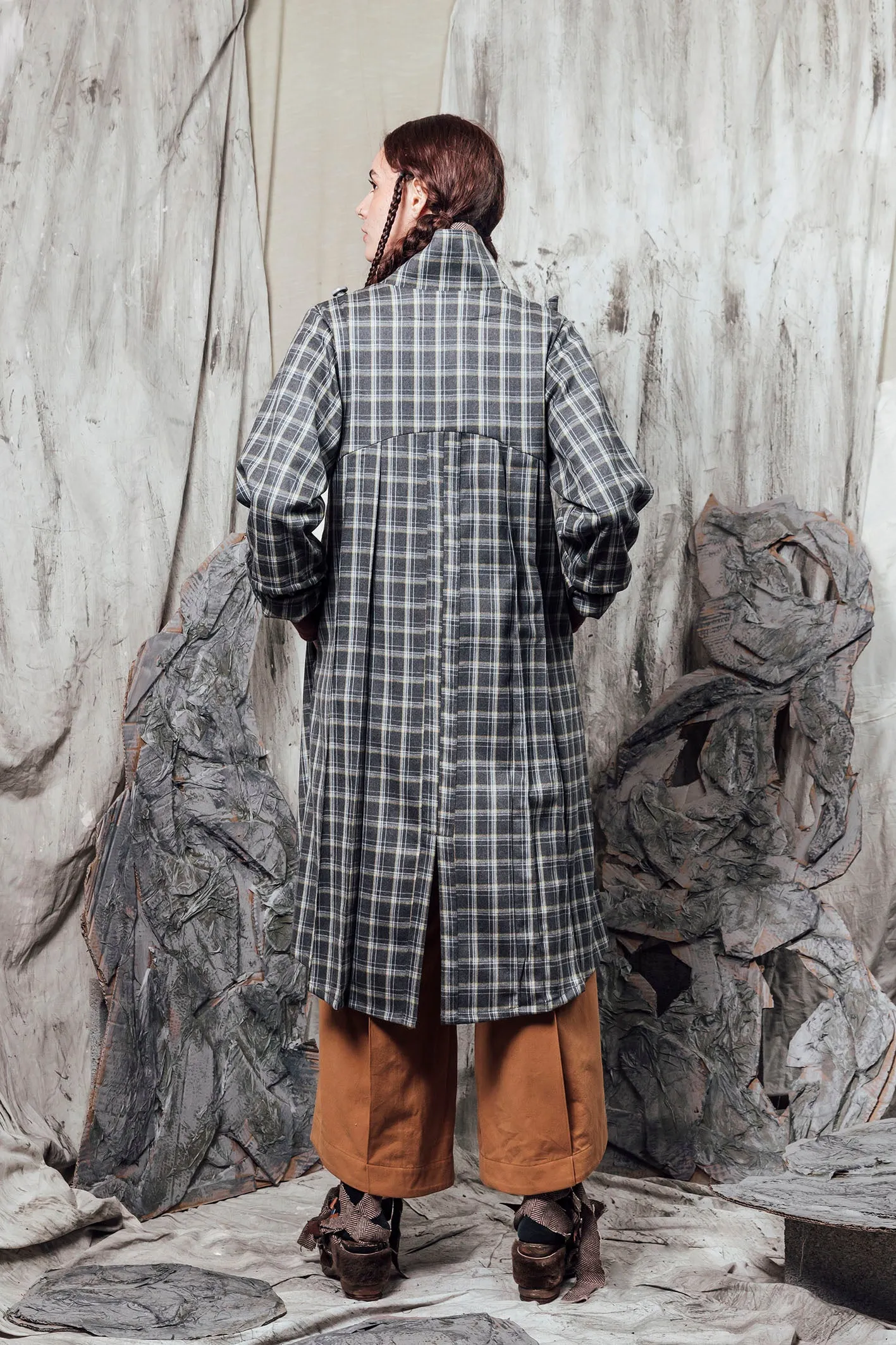 AW24 THORNE DRAPE TRENCH - RIVERSTONE PLAID