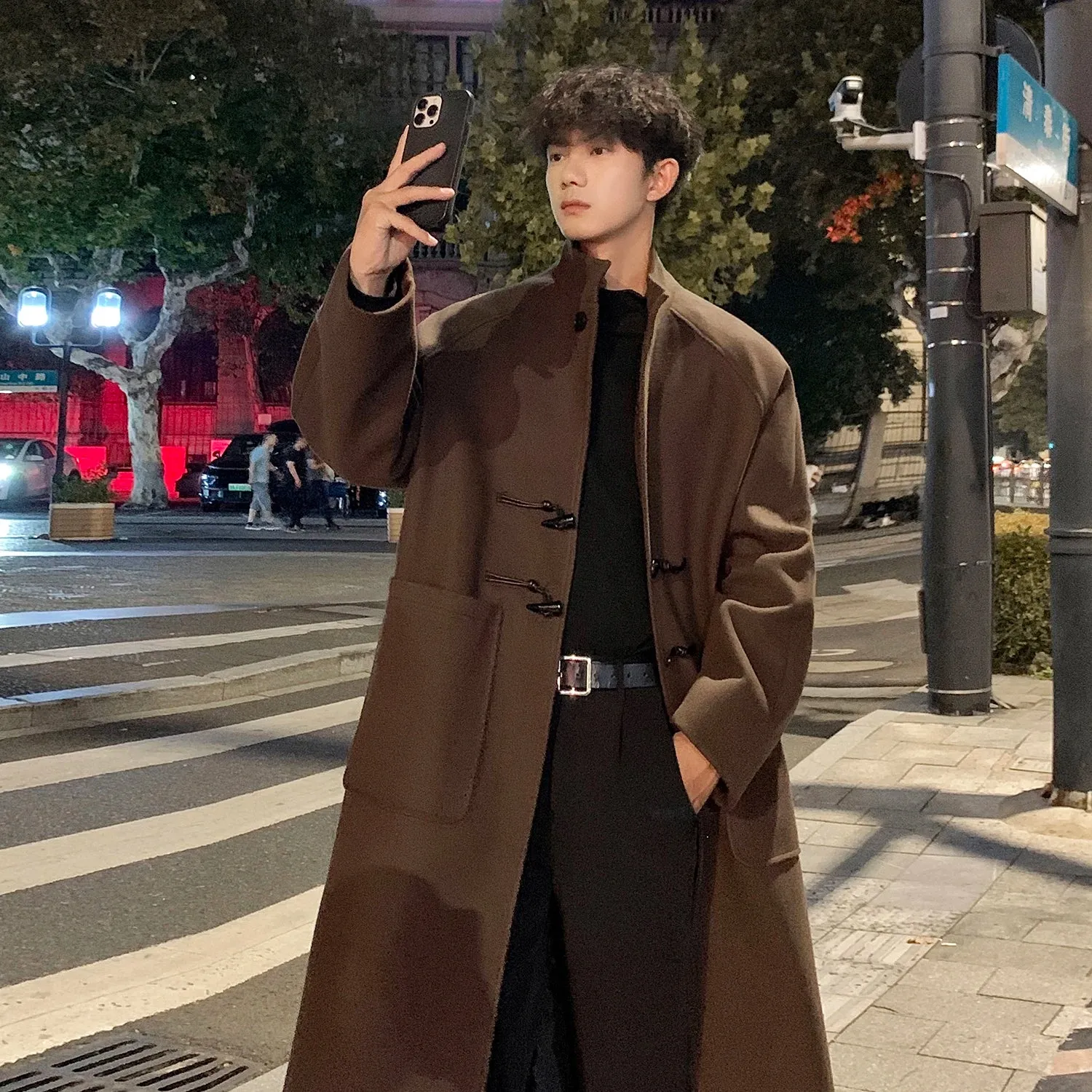 Bonsir Autumn Winter Men Horn Button Woolen Coat Mid Length Stand Collar Trench Coat Solid Color Big Pocket Overcoat Streetwear