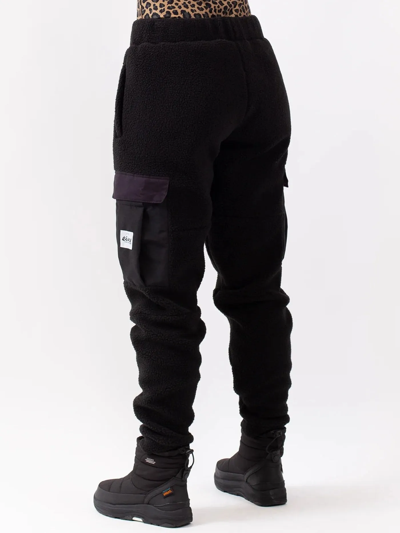 Cargo Sherpa Black Pants