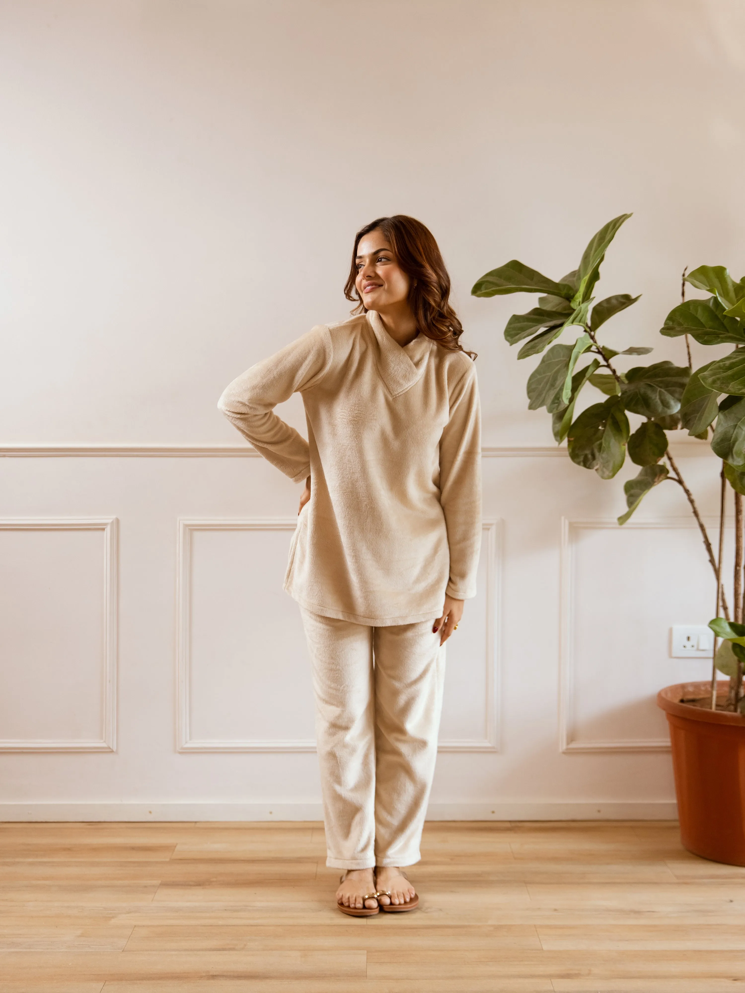 Cross Neck Super Soft Beige Woollen Set