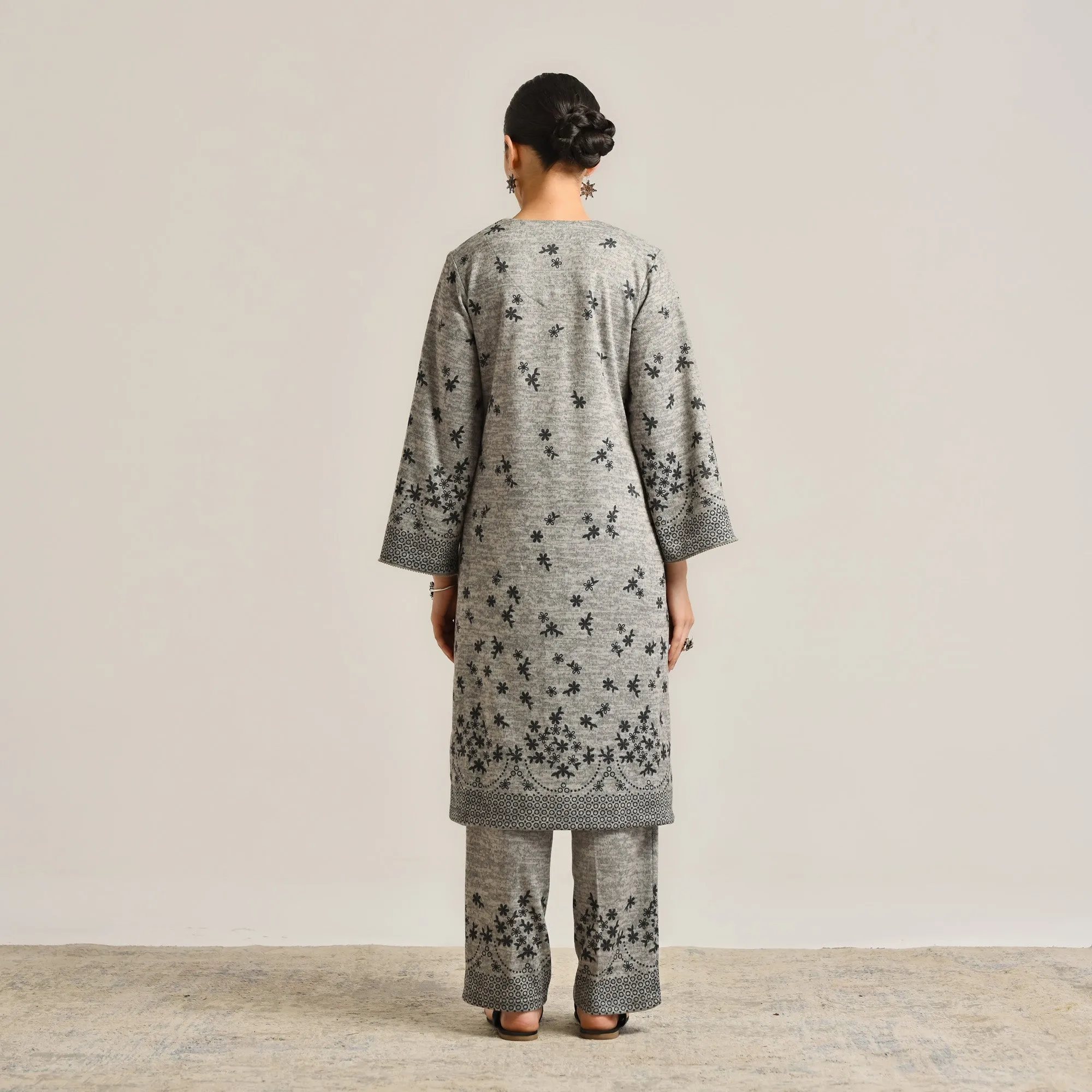 Grey Contemporary Woollen Kurta Set with Lace Detail