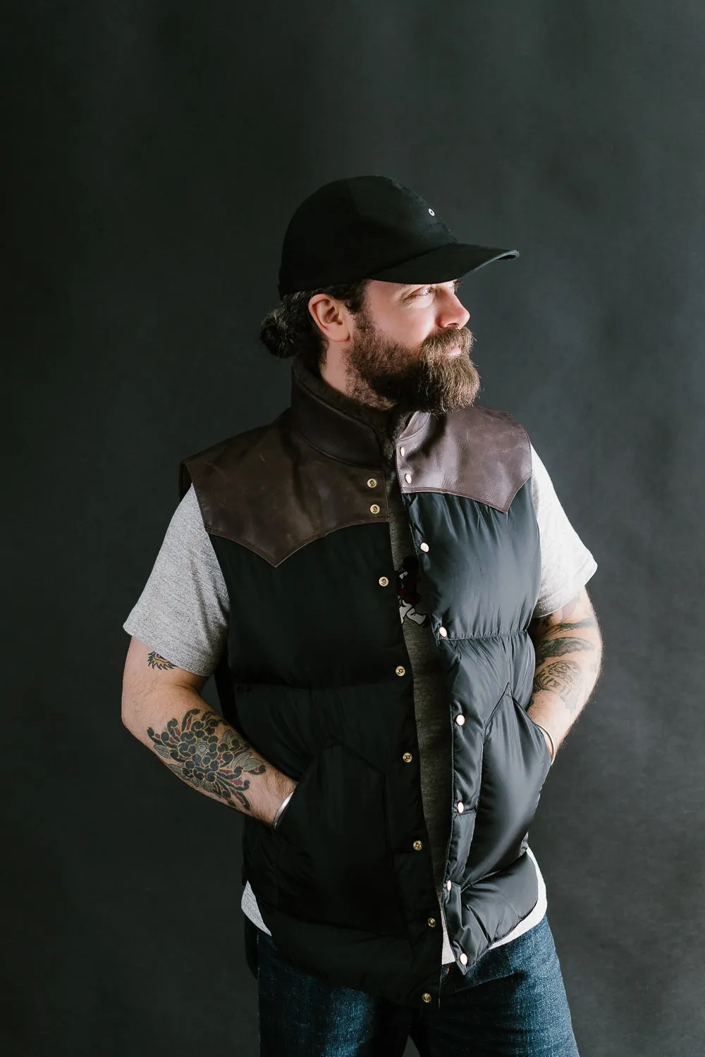 Lot 2198 - Rocky Mountain x Warehouse Nylon Christy Vest - Black