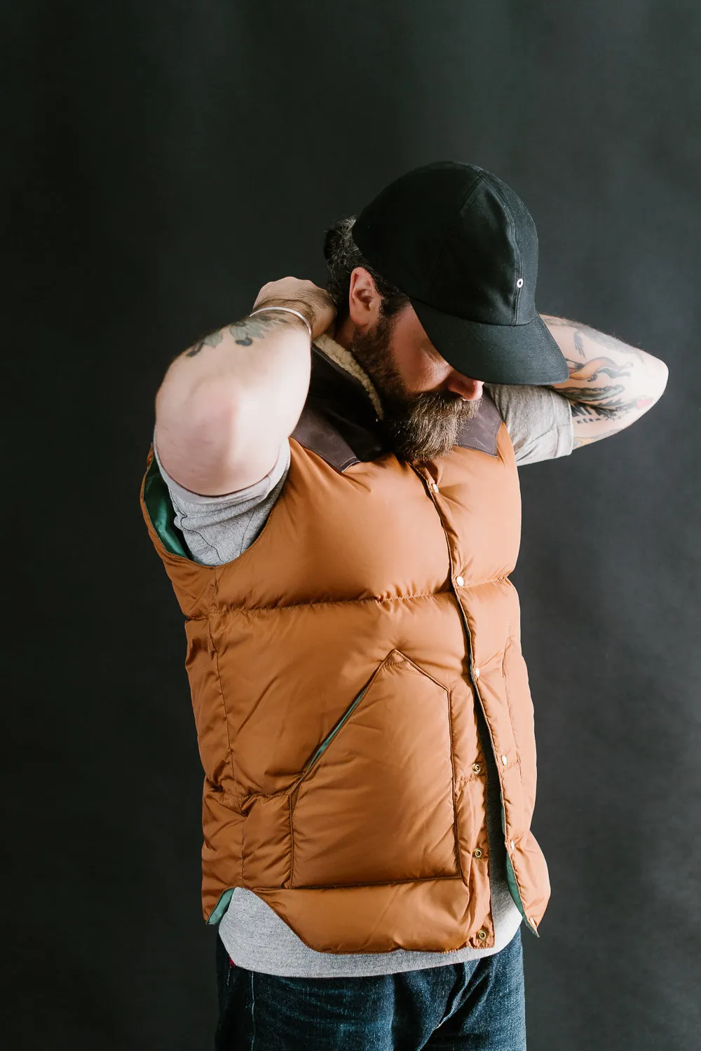 Lot 2198 - Rocky Mountain x Warehouse Nylon Christy Vest - Brown