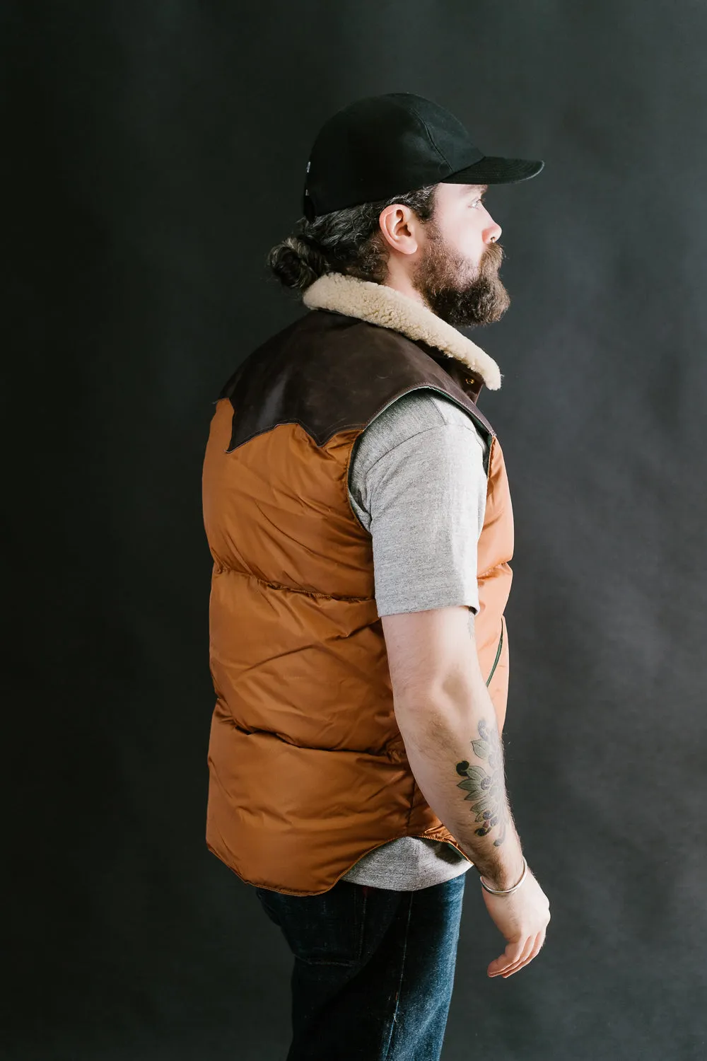 Lot 2198 - Rocky Mountain x Warehouse Nylon Christy Vest - Brown