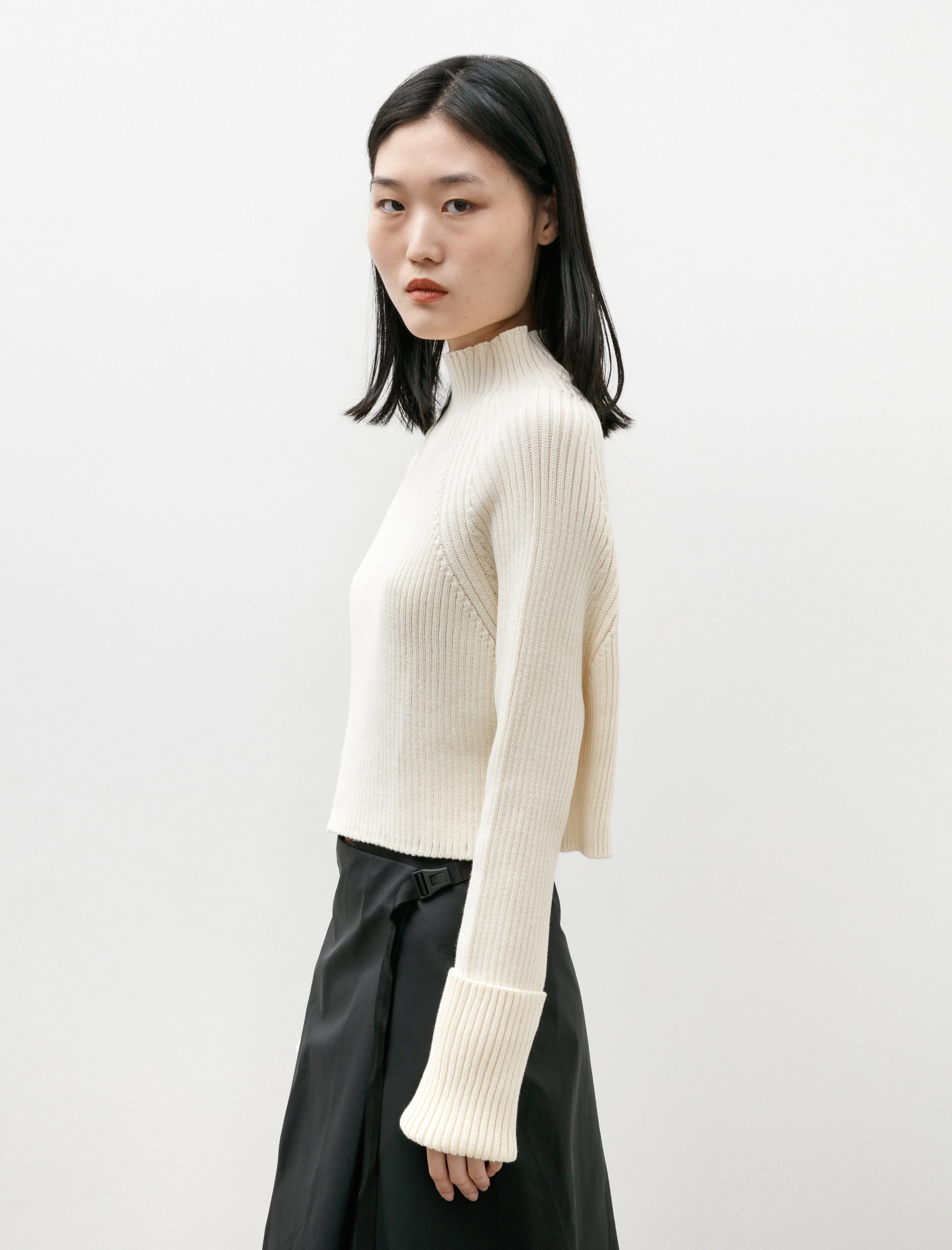 Wool Cotton Tight Round Neck Knit Off White